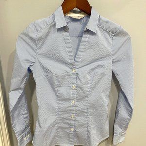 Women's H&M Fitted V-Neck Stripped Button Up Shirt (XS)